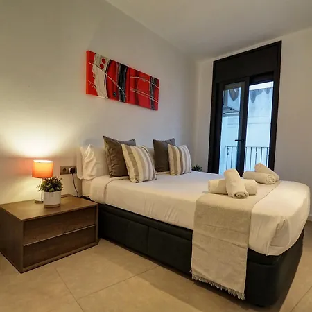 Chic By Hello Homes